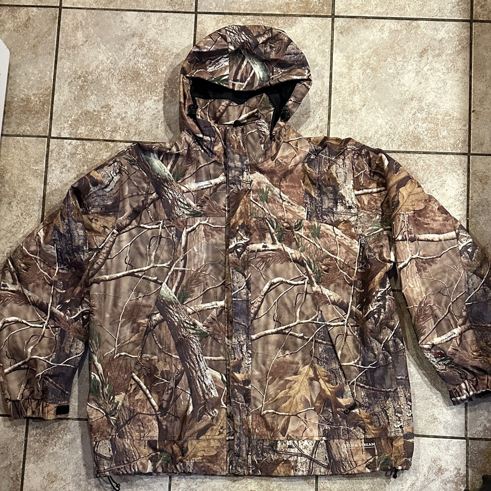 Camouflage Jacket, excellent condition size L